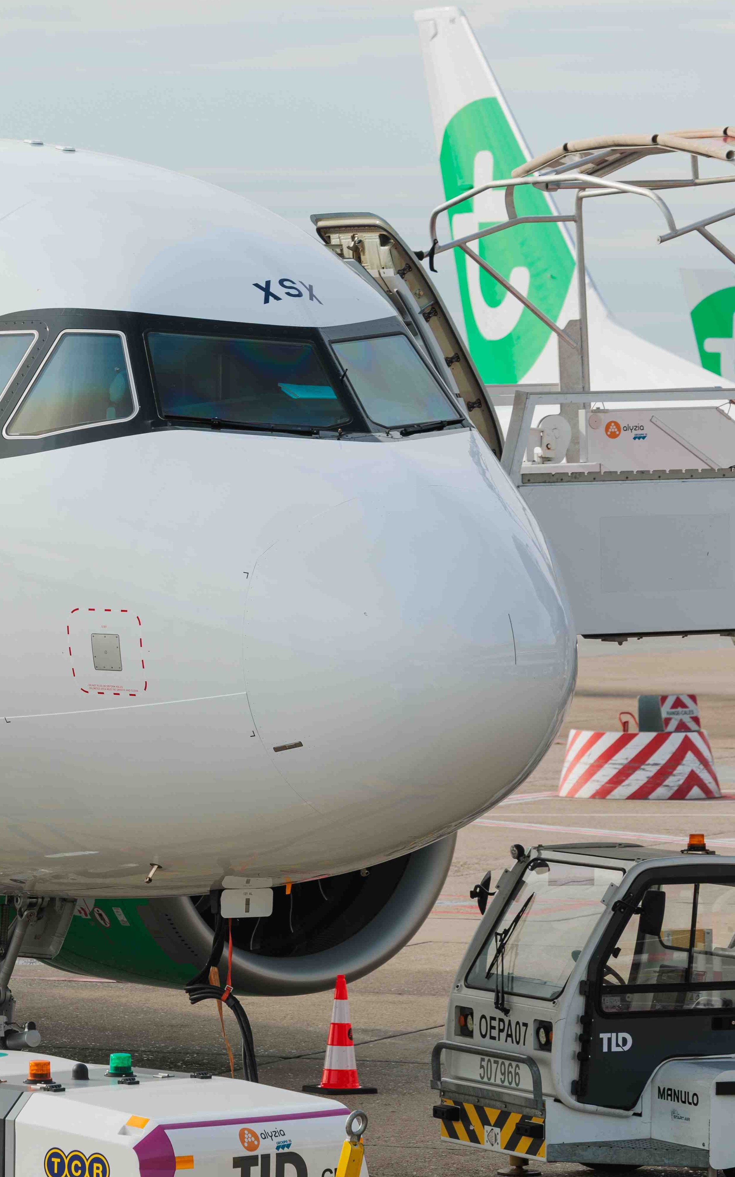 transavia-plane-1-1